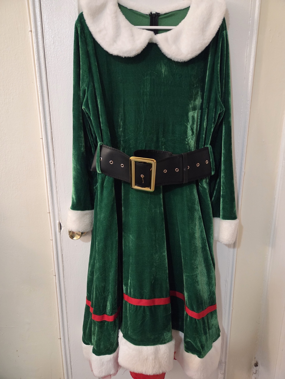 Green Velvet Long-Sleeve Holiday Dress with Faux Fur Trim XL Elf Costume